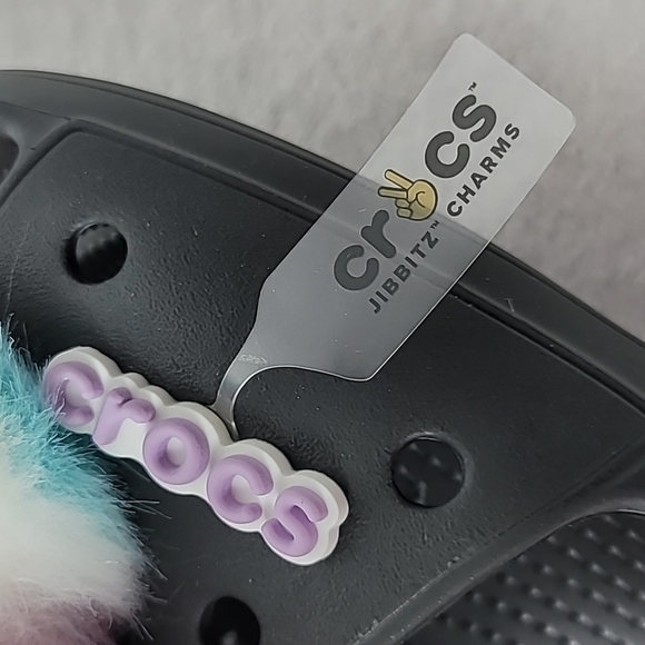 Crocs  Classic Fursure Pom Slides Wmn sz 7 - Picture 7 of 7